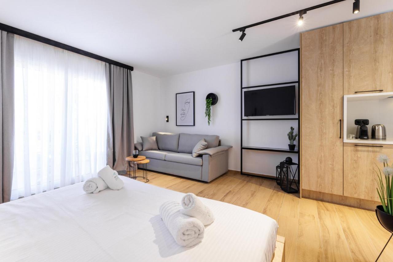 Kentro Luxury Suites Hanioti Ngoại thất bức ảnh